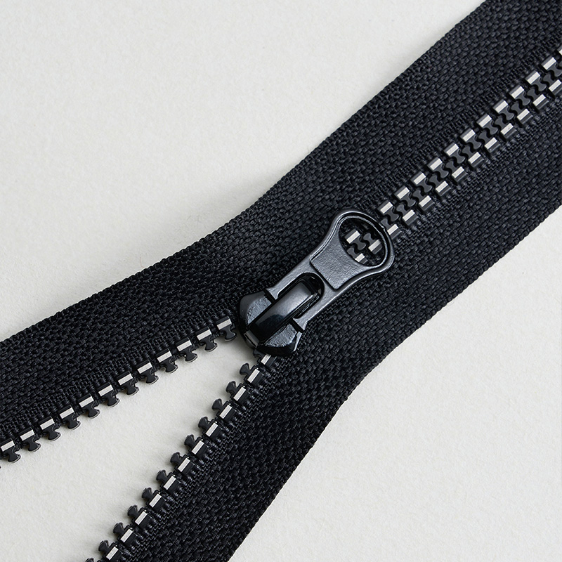 YAB Vintage Zipper